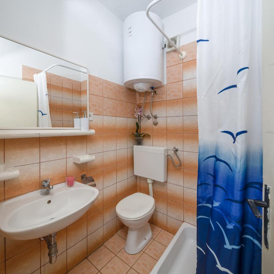 Beach Apartments "Bili Cvitak" Duće Exteriér fotografie