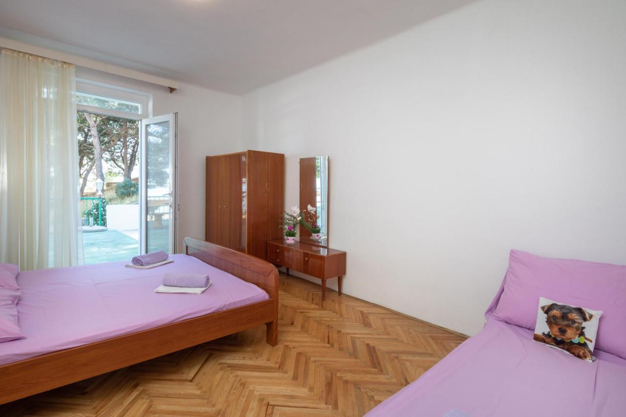 Beach Apartments "Bili Cvitak" Duće Exteriér fotografie
